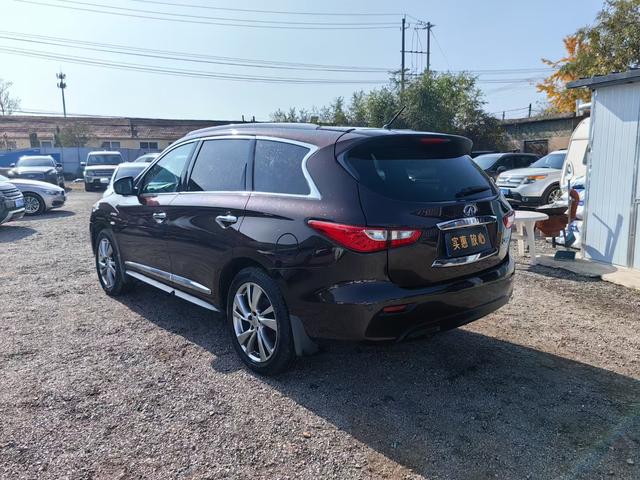 Infiniti QX60 (imported)