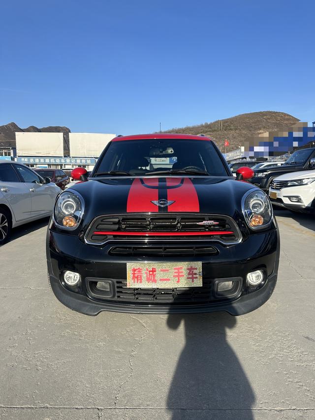 MINI JCW COUNTRYMAN