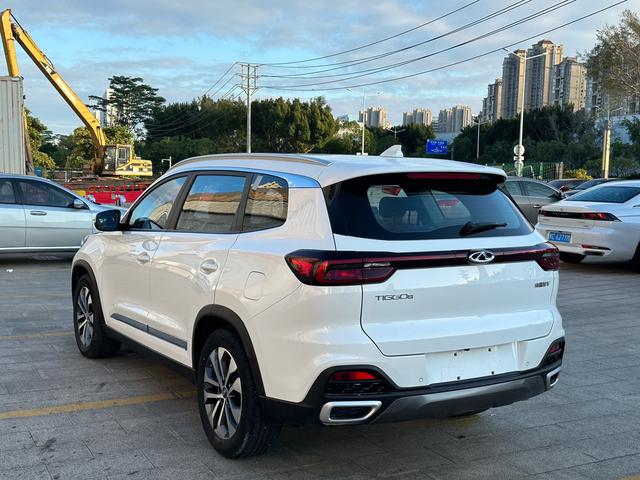 Chery Tiggo 8