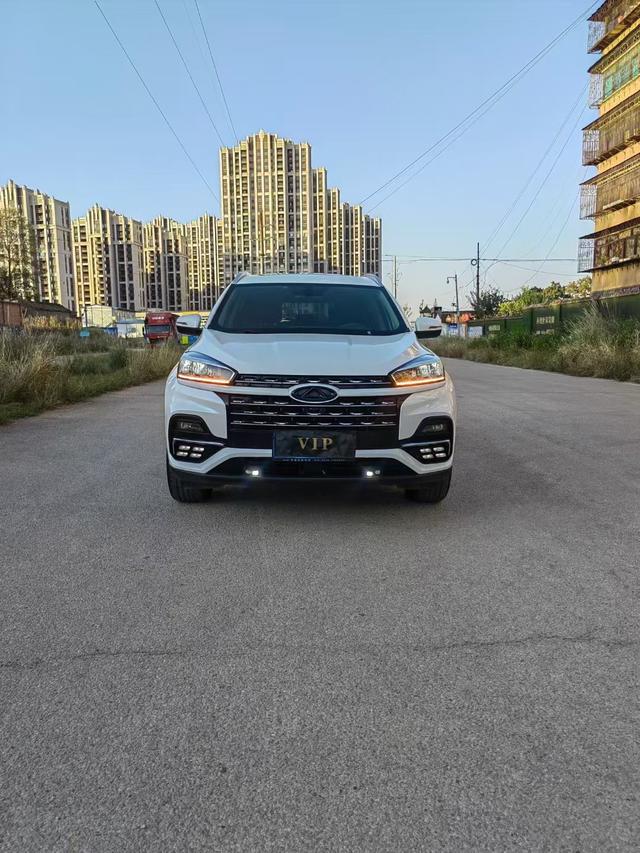 Chery Tiggo 8