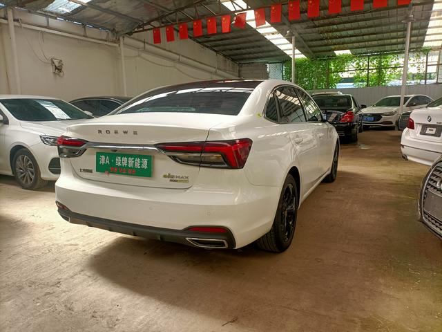 Roewe ei6 MAX