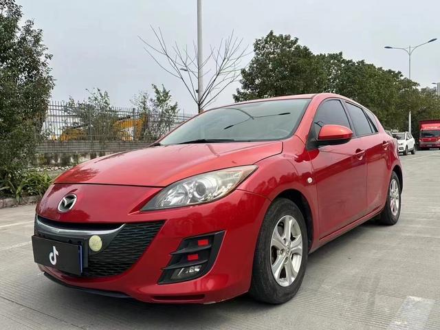 Mazda 3 (imported)