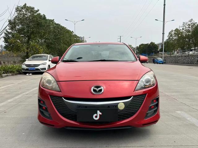 Mazda 3 (imported)