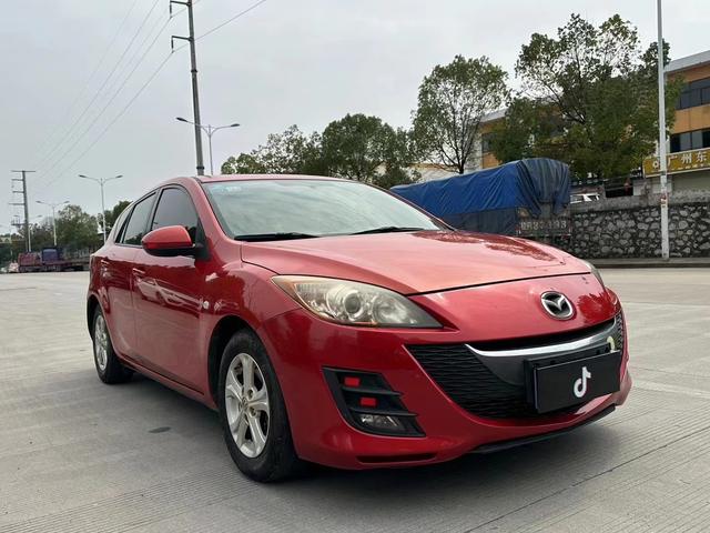 Mazda 3 (imported)