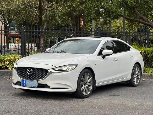 Купить автомобиль Mazda (Mazda) из Китая с доставкой