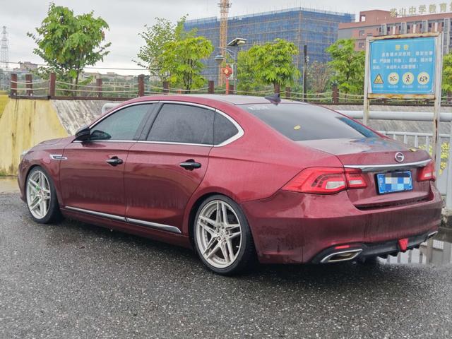 GAC Trumpchi GA8