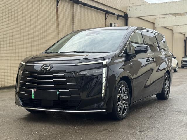 GAC Trumpchi E8 PHEV