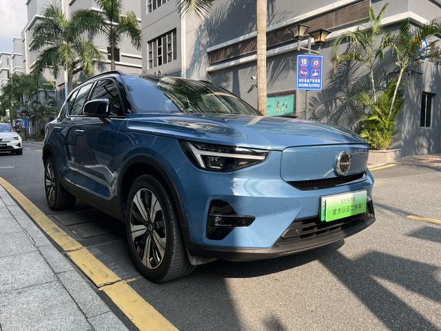 Volvo XC40 EV