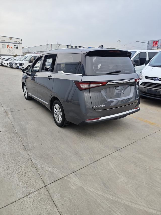 Wuling Jiachen