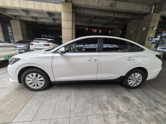 Changan Eado EV