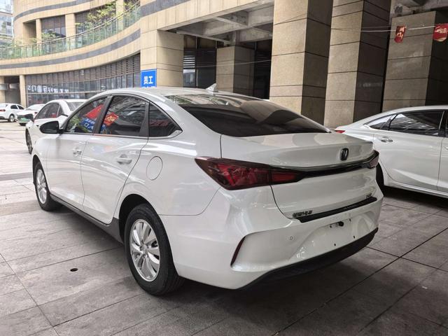 Changan Eado EV