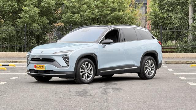 NIO ES6