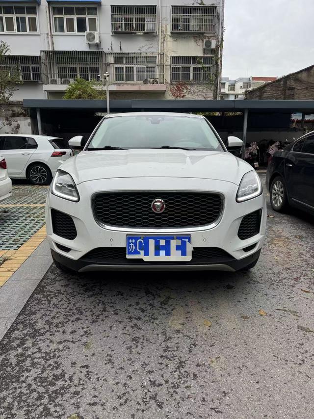 Jaguar E-PACE