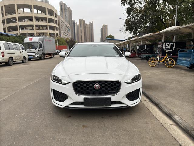 Jaguar XEL