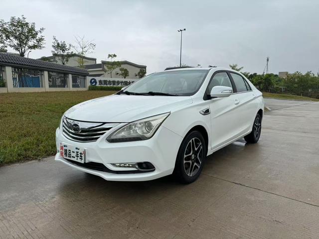 BYD G5