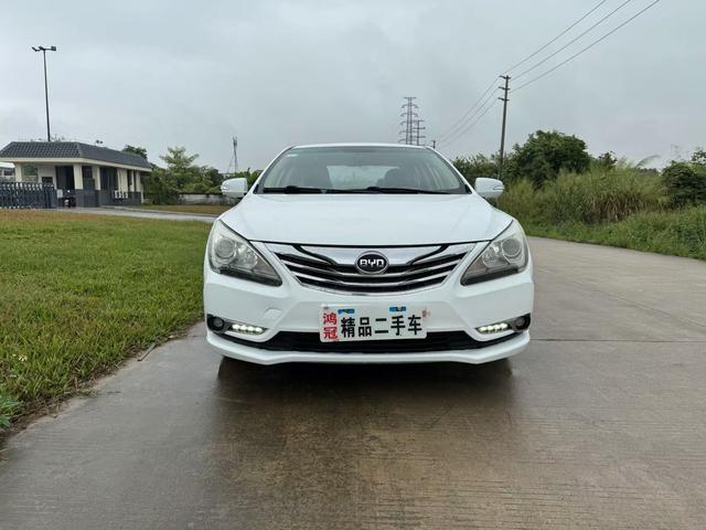 BYD G5