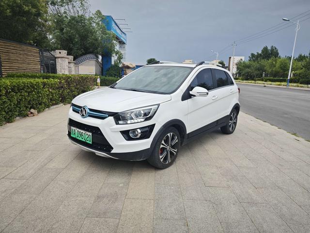 BAIC New Energy EX