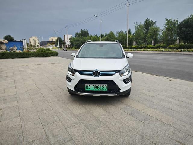 BAIC New Energy EX