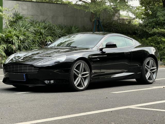 Aston Martin Virage