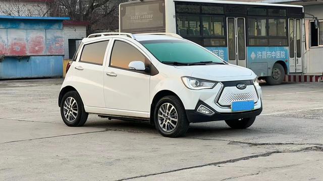 Jiangxi JAC iEV6E