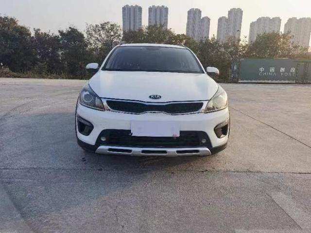 Kia KX CROSS