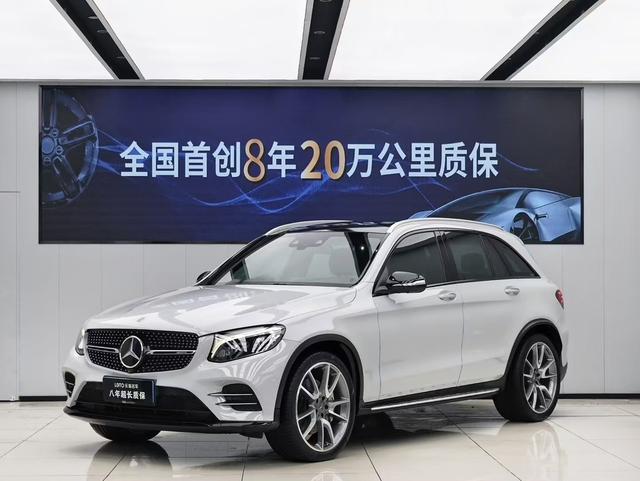 Mercedes-Benz GLC AMG