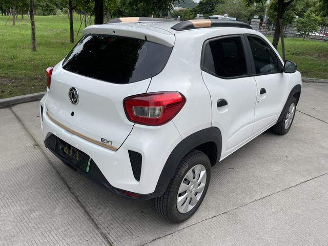 Dongfeng Nano EX1