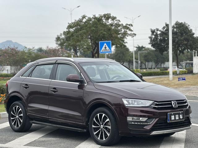 Zotye SR7