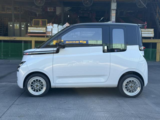 Wuling Air ev clear sky