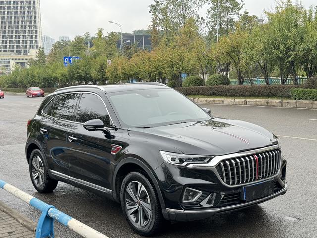 Hongqi HS5