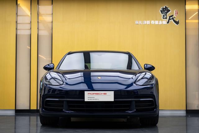 Porsche Panamera E-Hybrid