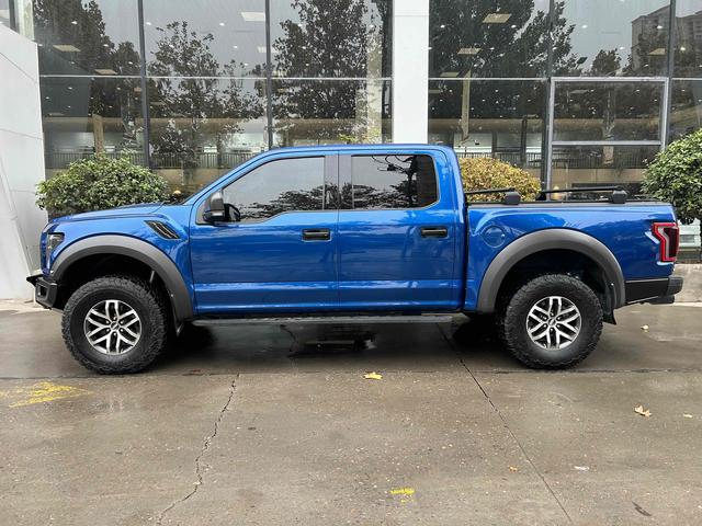 Ford F-150 Raptor