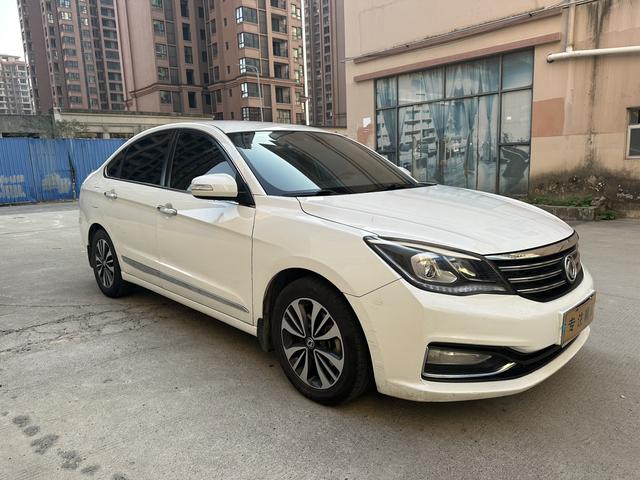 Dongfeng Fengshen A60