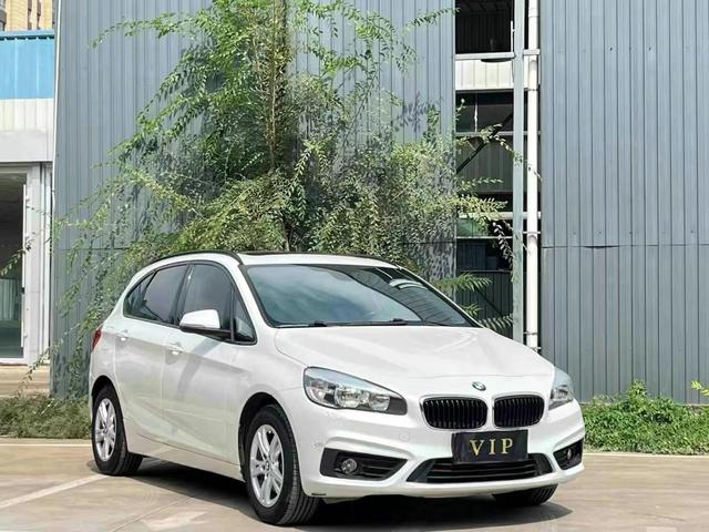 BMW 2 series multifunctional station wagon