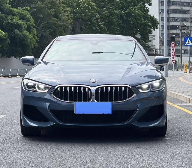 BMW 8 Series