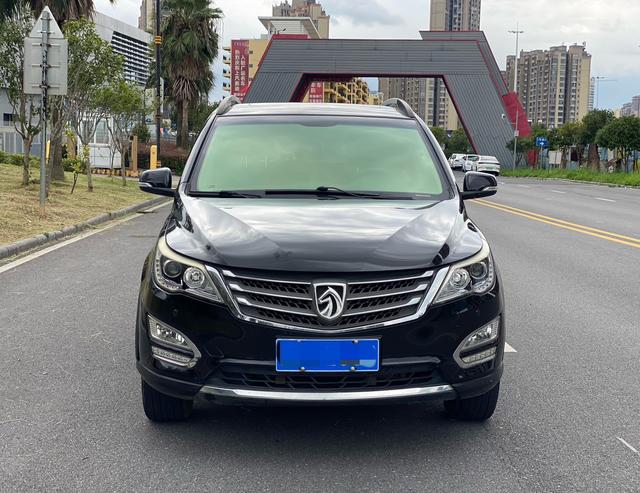 Baojun 560