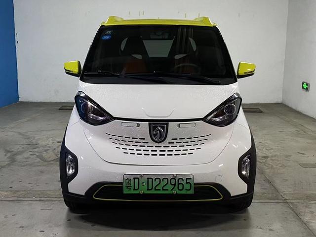 Baojun E100