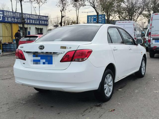 BYD L3