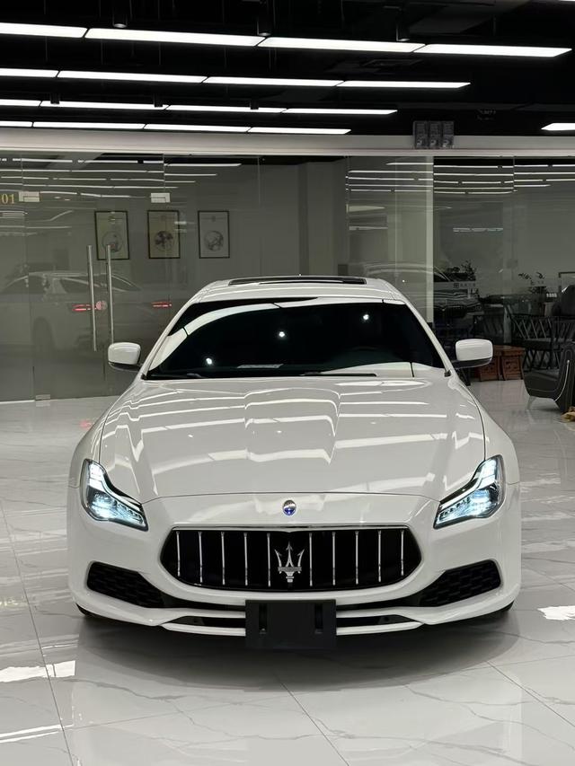 Maserati President