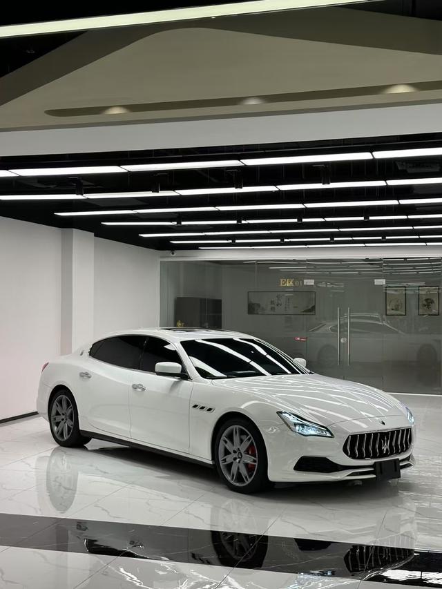 Maserati President