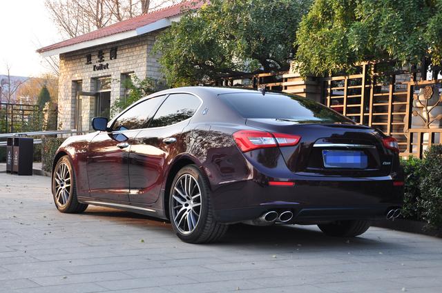 Maserati Ghibli