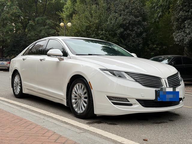 Lincoln MKZ