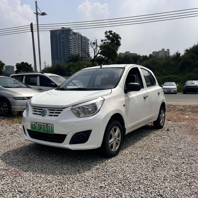 Dongfeng Junfeng ER30