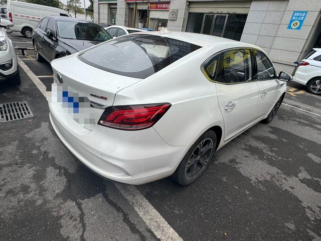 MG 6