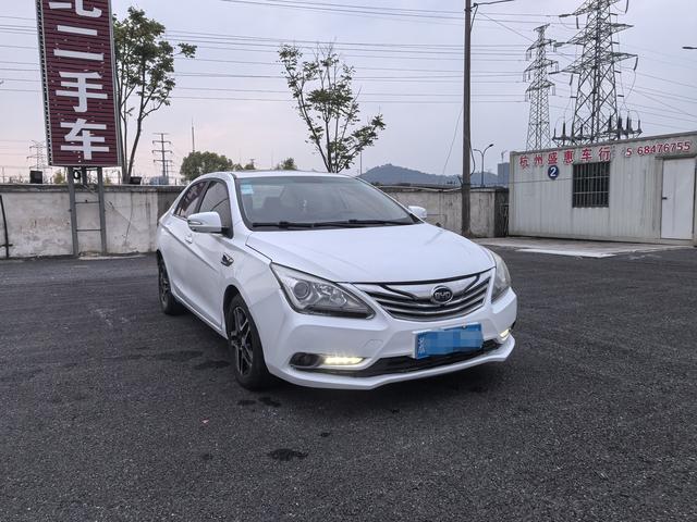 BYD G5