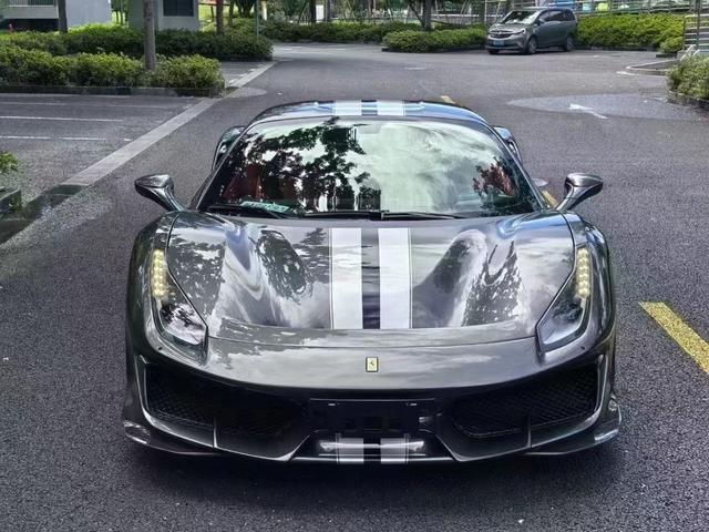 Ferrari 488