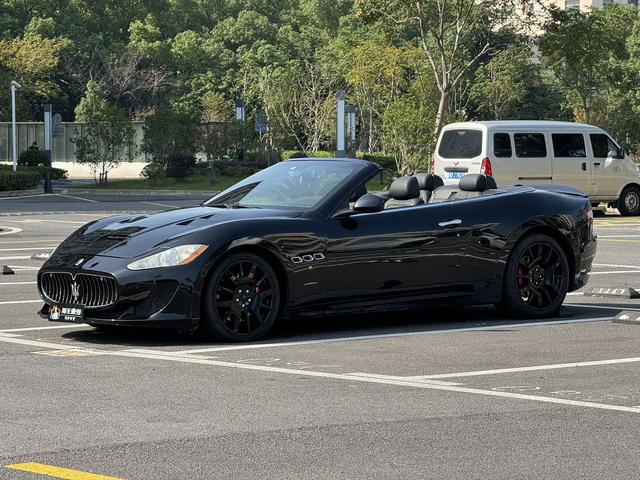 Maserati GranCabrio