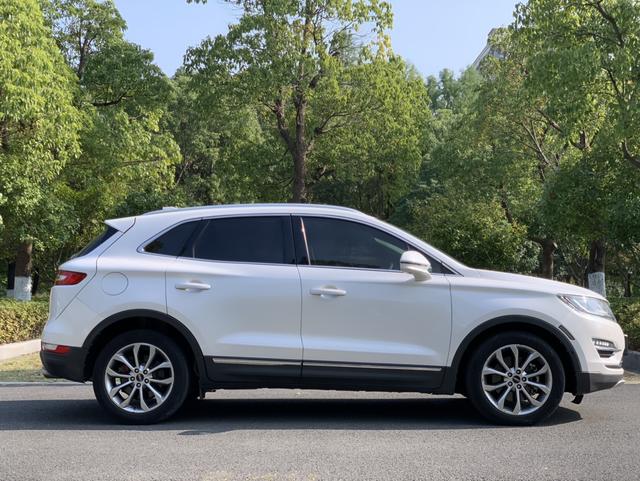 Lincoln MKC