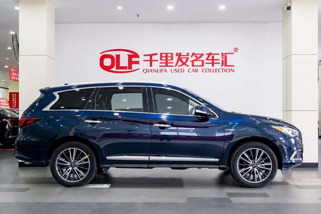 Infiniti QX60 (imported)