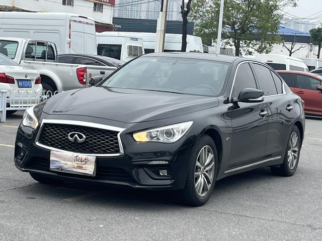 Infiniti Q50L